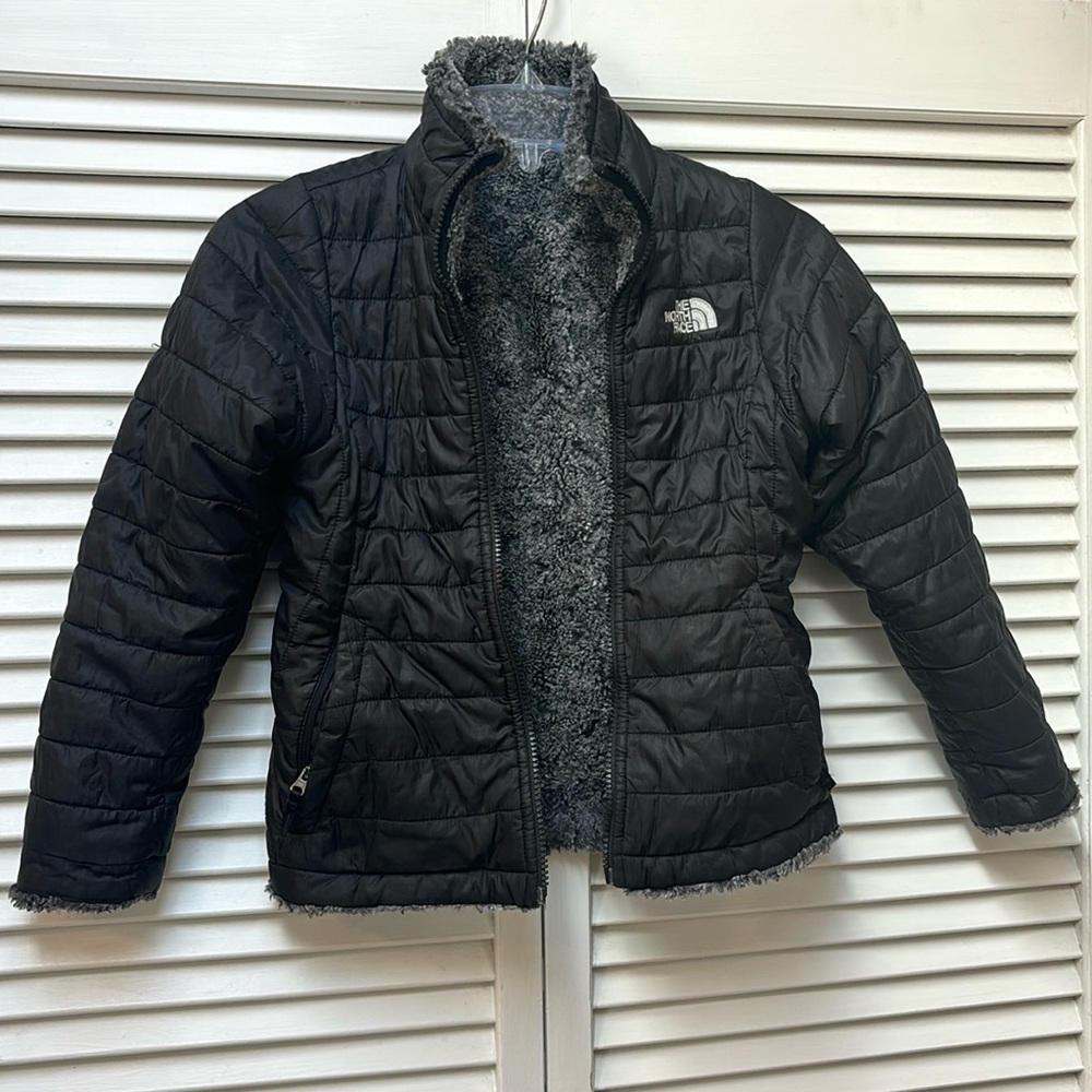North Face coat missing zipper pull- damaged
